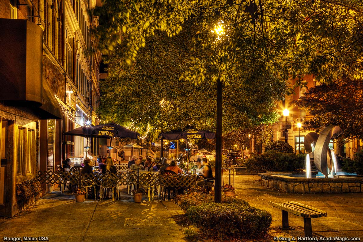 Bangor, Maine nightlife on warm summer evening
