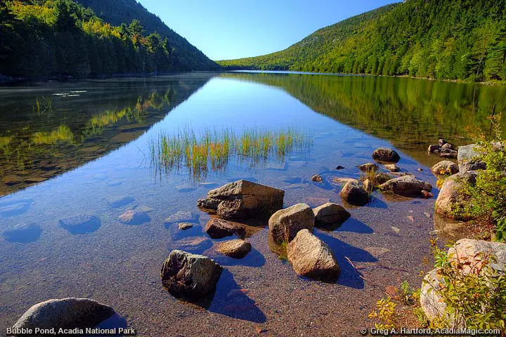 A calm September morning on Bubble Pond